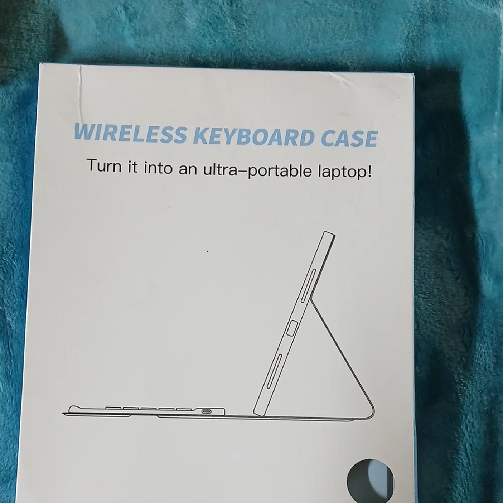 Wireless Keyboard Case - Carolina Blue
